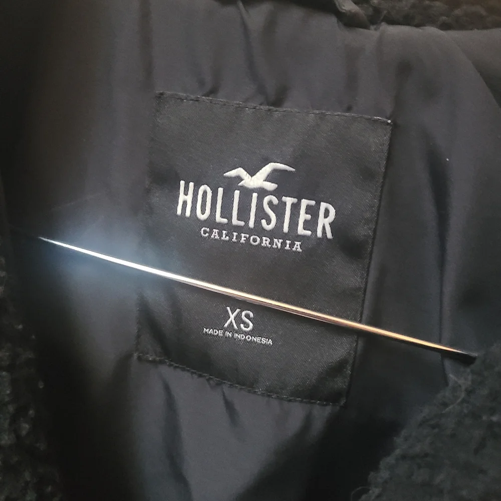 Hollister Women's Teddy Sherpa Trucker Jacket Black Size XS - Picture 4 of 6